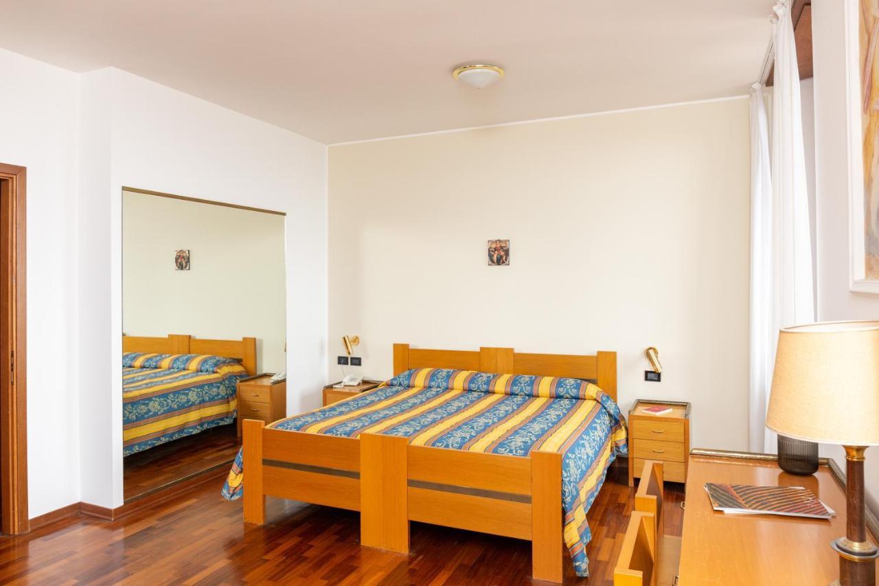 Albergo Sacro Monte Varese Zewnętrze zdjęcie
